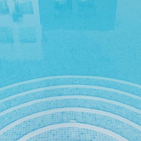 Deluxe Apartment In Albufeira Old Town, 200M Walk To Beach, Pool Parking Exteriör bild