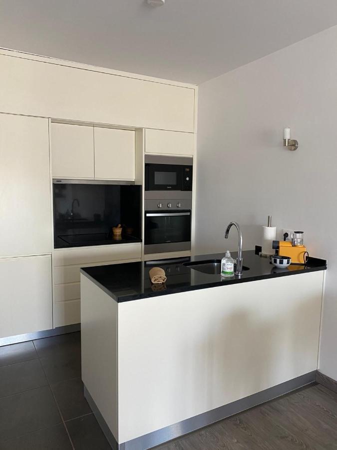 Deluxe Apartment In Albufeira Old Town, 200M Walk To Beach, Pool Parking Exteriör bild